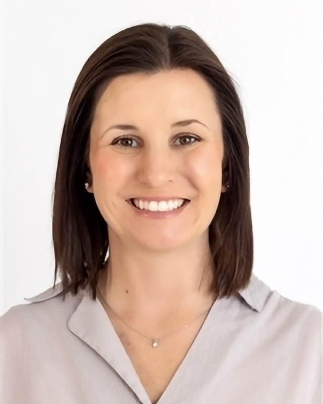 APEX Real Estate Realtor and Agent Amanda Clark.