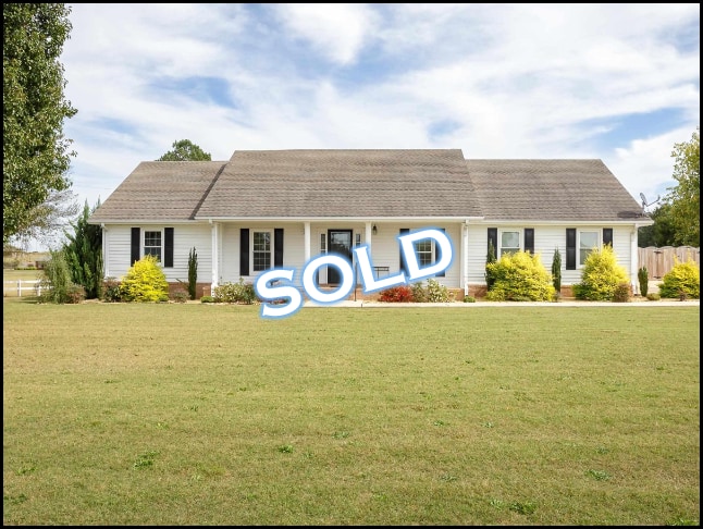 Home for sale in Killen Alabama through Apex Real Estate