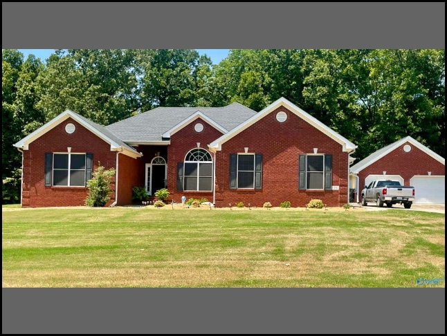 Home for sale in Trinity, Alabama through Apex Real Estate