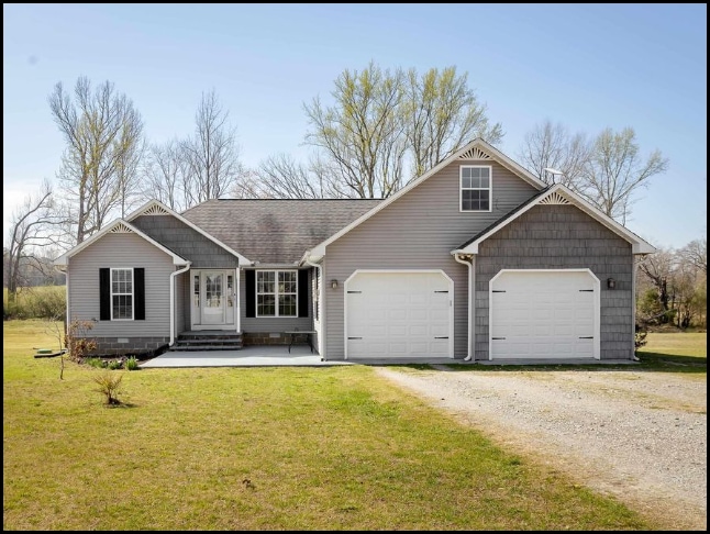 Home for sale in Florence, Alabama through Apex Real Estate