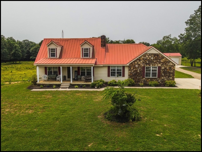 Home for sale in Russellville Alabama through Apex Real Estate