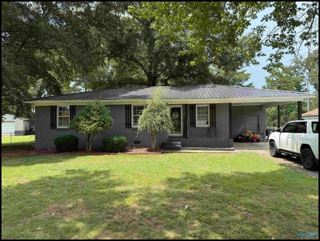 Home for sale in Moulton, Alabama through Apex Real Estate