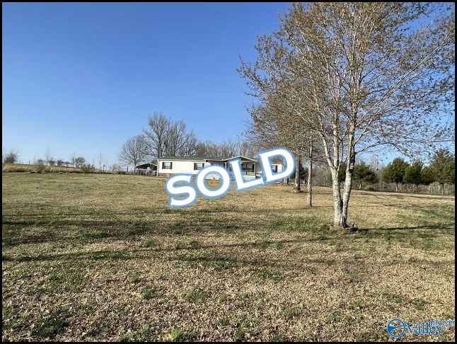 Home for sale through Apex Real Estate in Hillsboro, AL